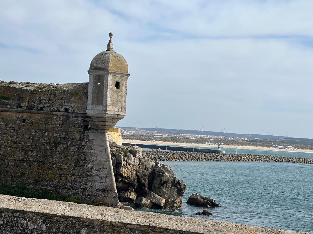 Casinha De Sao Pedro Appartement Peniche Buitenkant foto